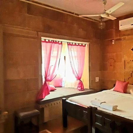Hotel Nirmal Haveli Jaisalmer Extérieur photo
