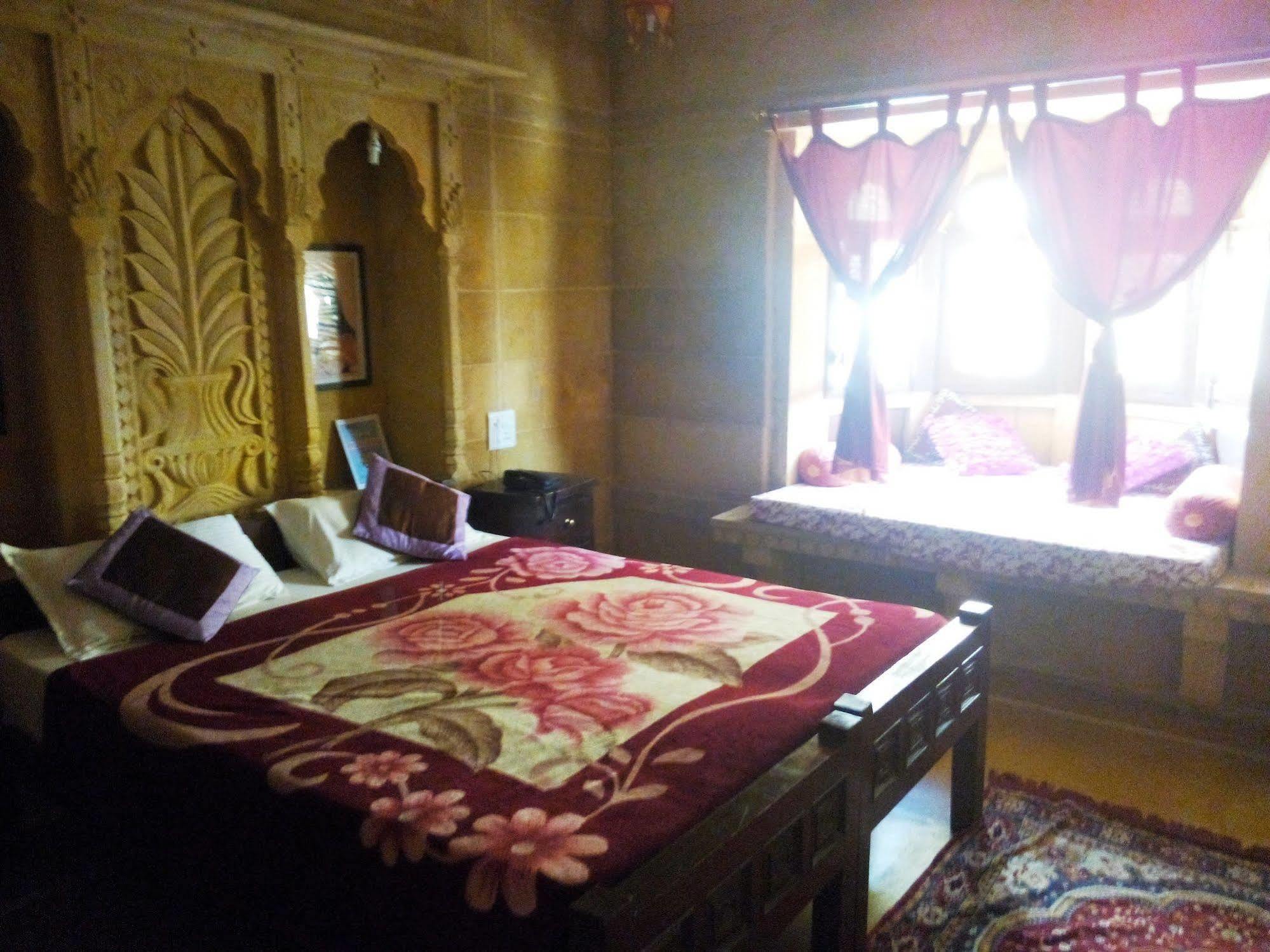 Hotel Nirmal Haveli Jaisalmer Extérieur photo