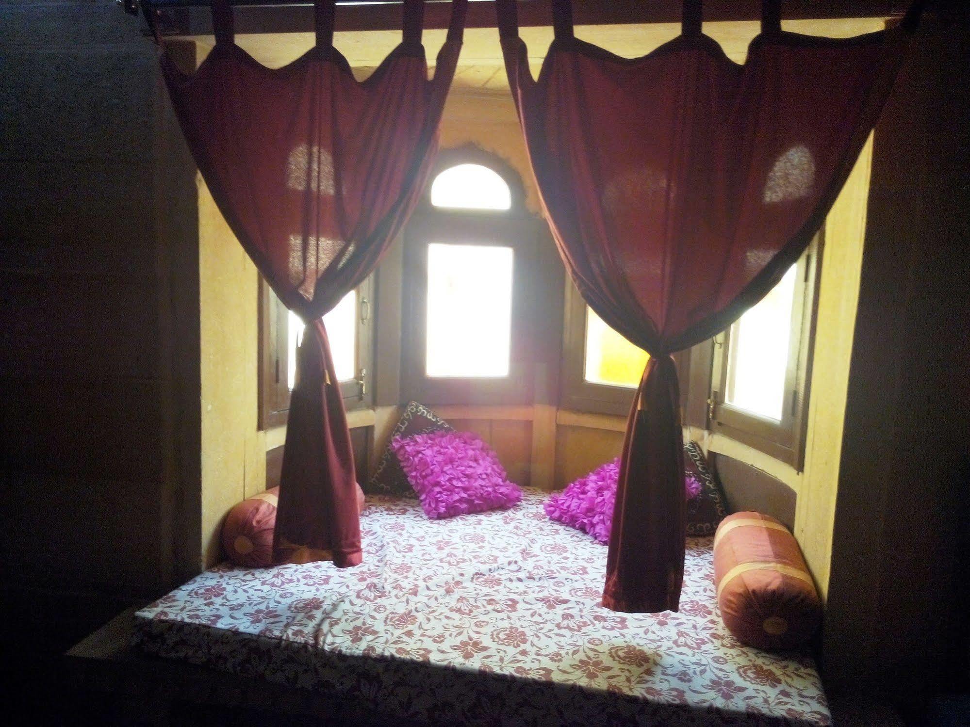 Hotel Nirmal Haveli Jaisalmer Extérieur photo