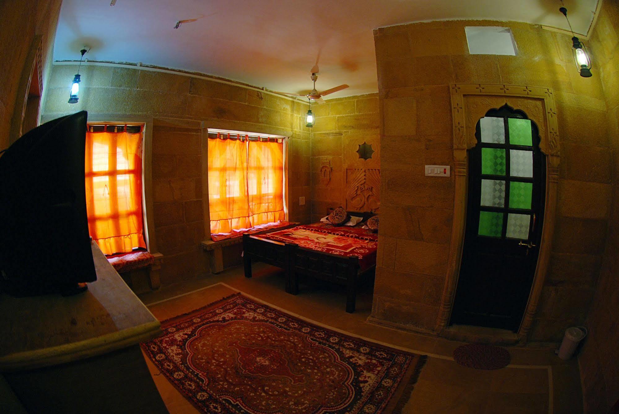 Hotel Nirmal Haveli Jaisalmer Extérieur photo